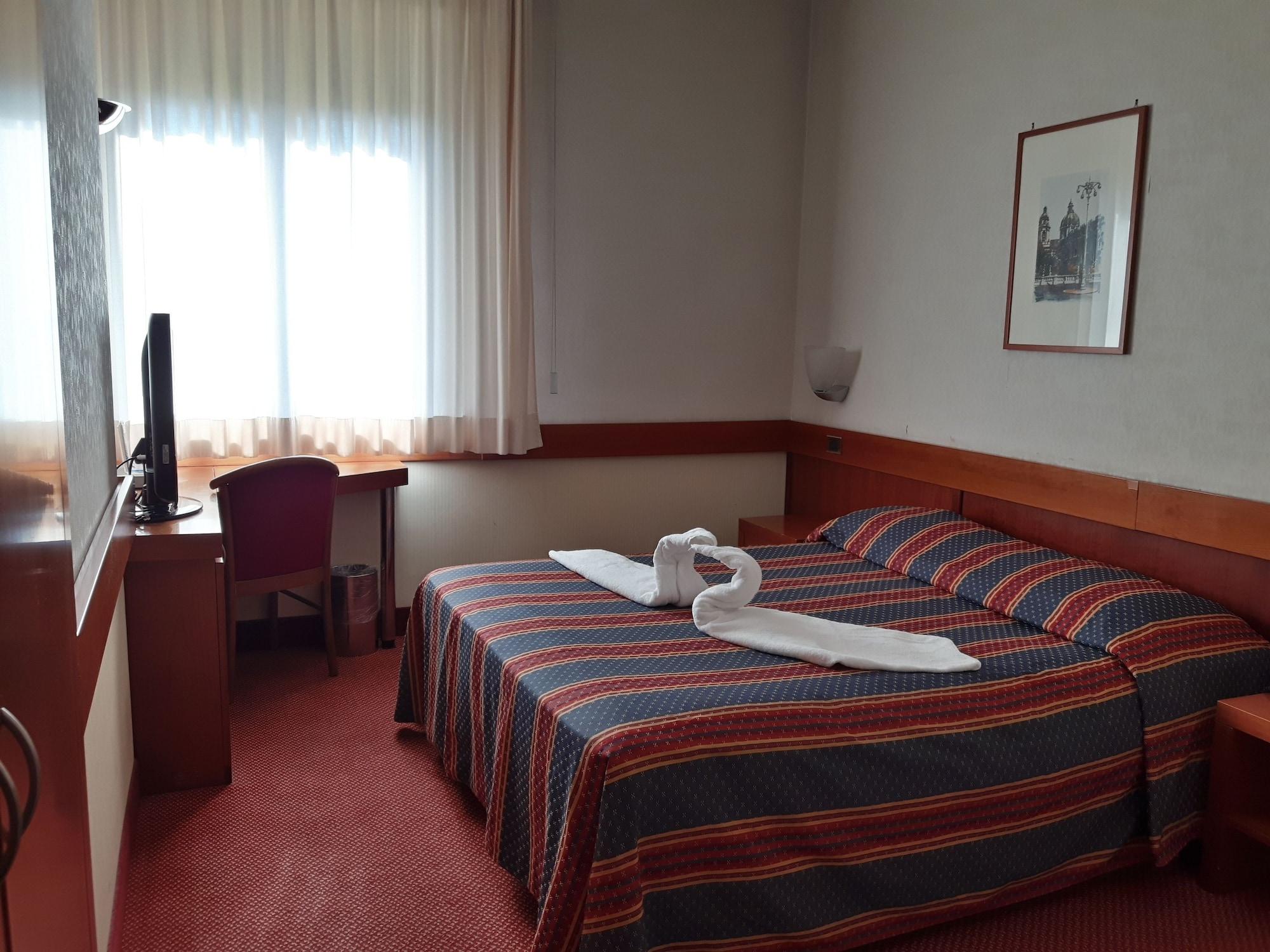 Hotel Catania Ognina Exteriör bild